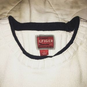 Vintage Tommy Hilfiger sweater